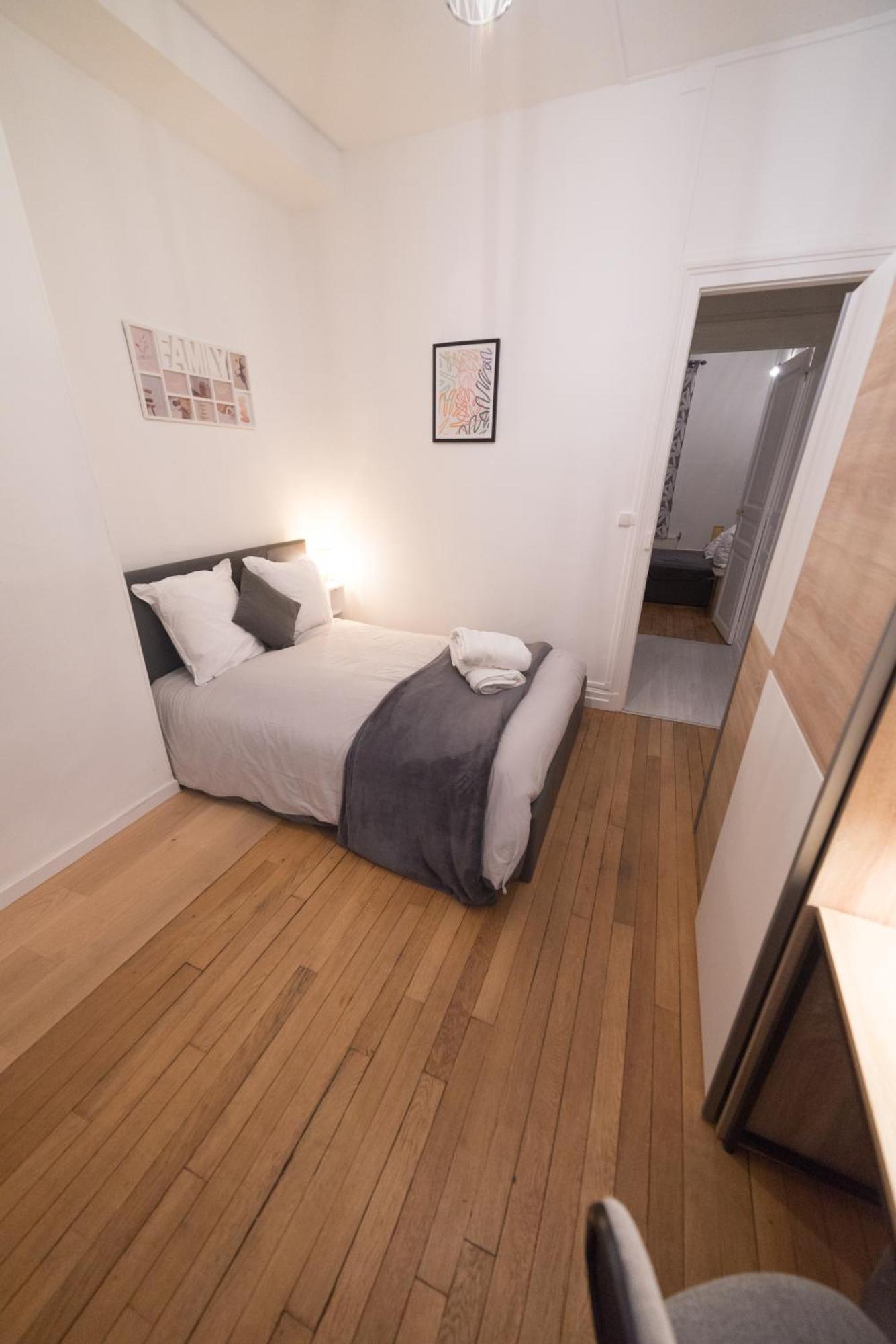 Suite Double Fabriques, 2 Bedrooms, Central, Parking Nearby, Self Checkin Нанси Екстериор снимка